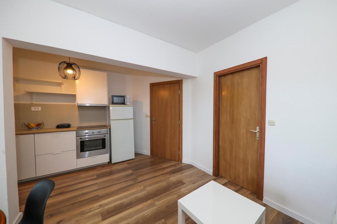 Apartmani Maestral Dobropoljana Exterior foto
