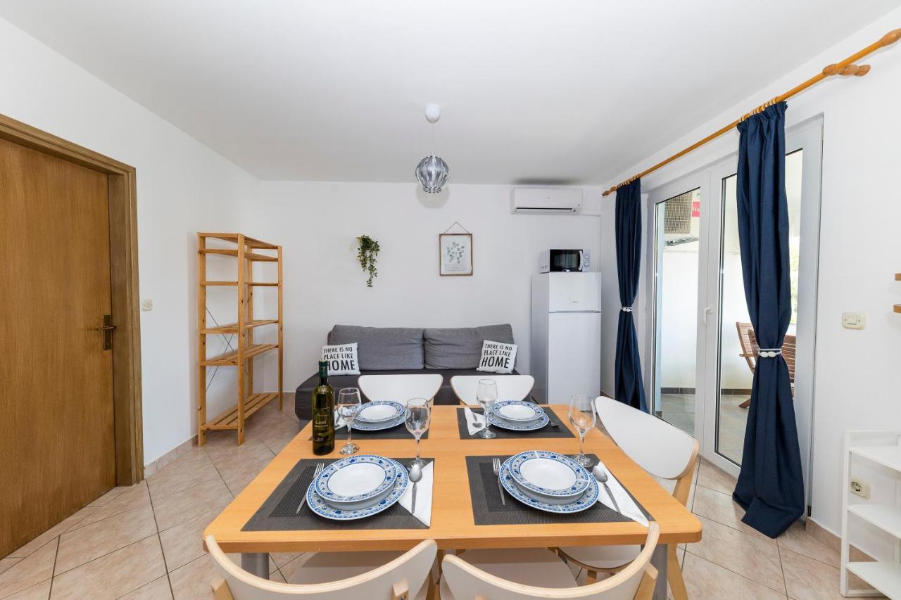 Apartmani Maestral Dobropoljana Exterior foto
